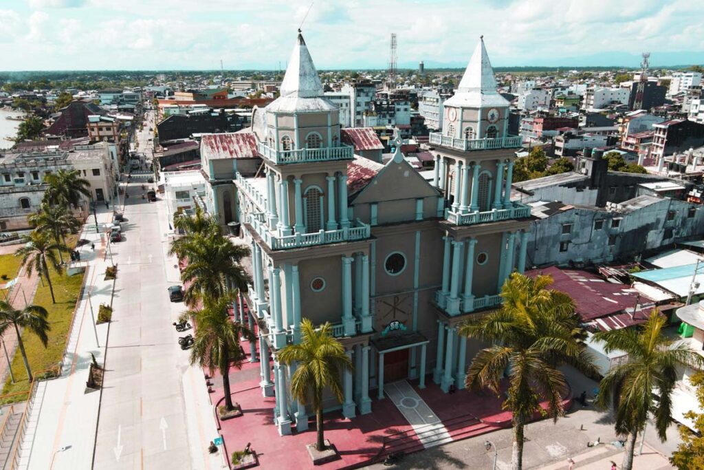 Quibdó, Bogotá, carretera
