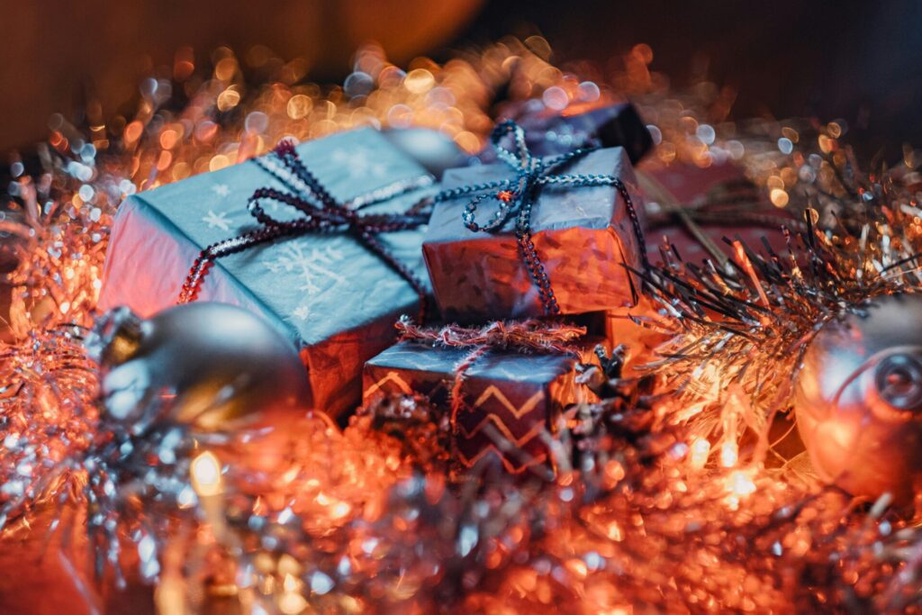Regalos perfectos para sorprender a sus seres queridos esta navidad Regalos deleites 2024