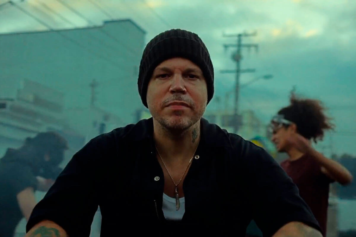 this Is not America, Residente