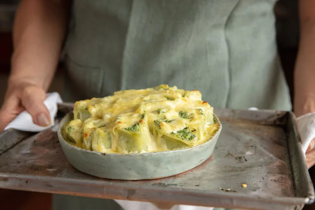 Receta: pasta horneada con queso ricotta y espinaca