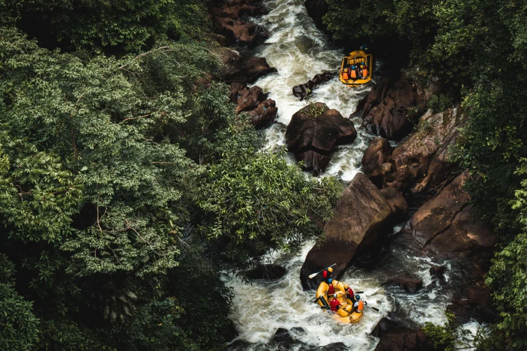 Tres ríos para practicar rafting o canotaje en colombia Ríos