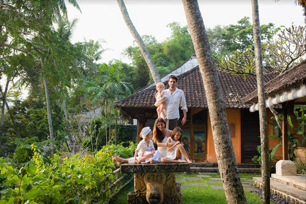Pequeños tesoros en carteras de bali