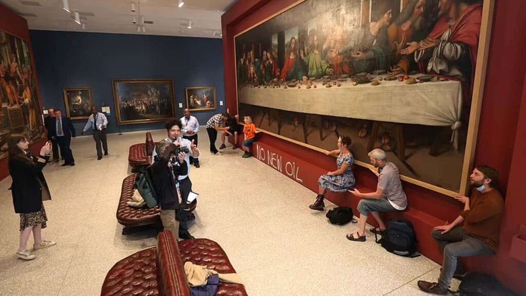 ¿tirarle sopa a van gogh salvará al planeta? ¿tirarle sopa a van gogh salvará al planeta?