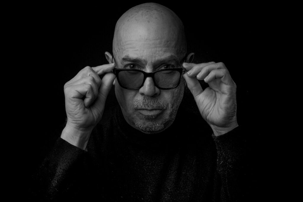 Santiago moure