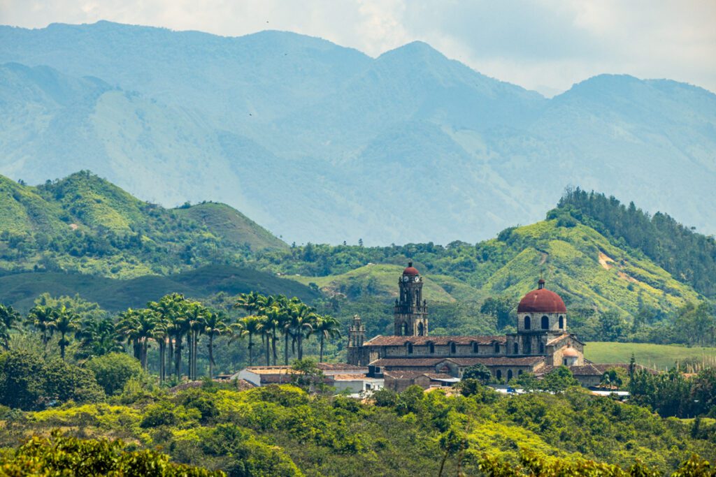 Guadalupe, un pueblo en santander cargado de historia y lugares por descubrir Pueblo de guadalupe en santander colombia.