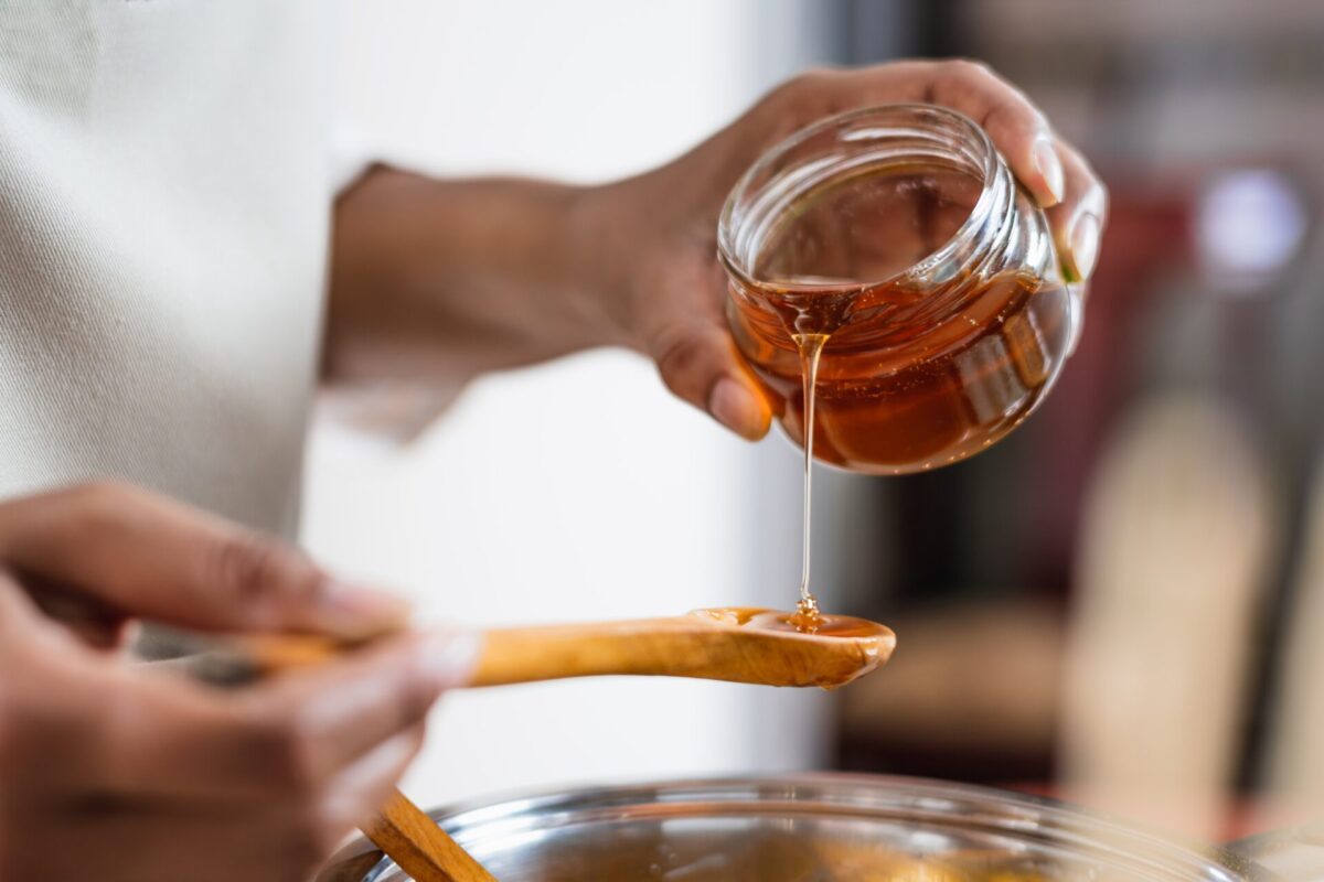 ¿Qué es una cata de miel y dónde se puede hacer?