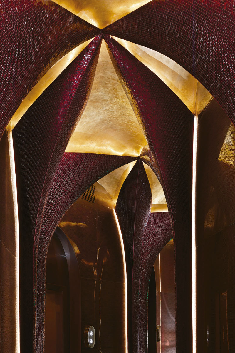 Óscar llinás, el colombiano que diseña los hoteles de lujo del mundo