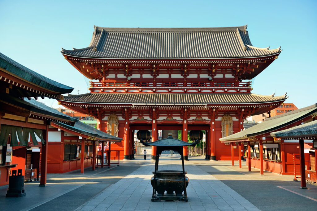 Destino de vacaciones: tokio, una ciudad entre el frenetismo y el silencio