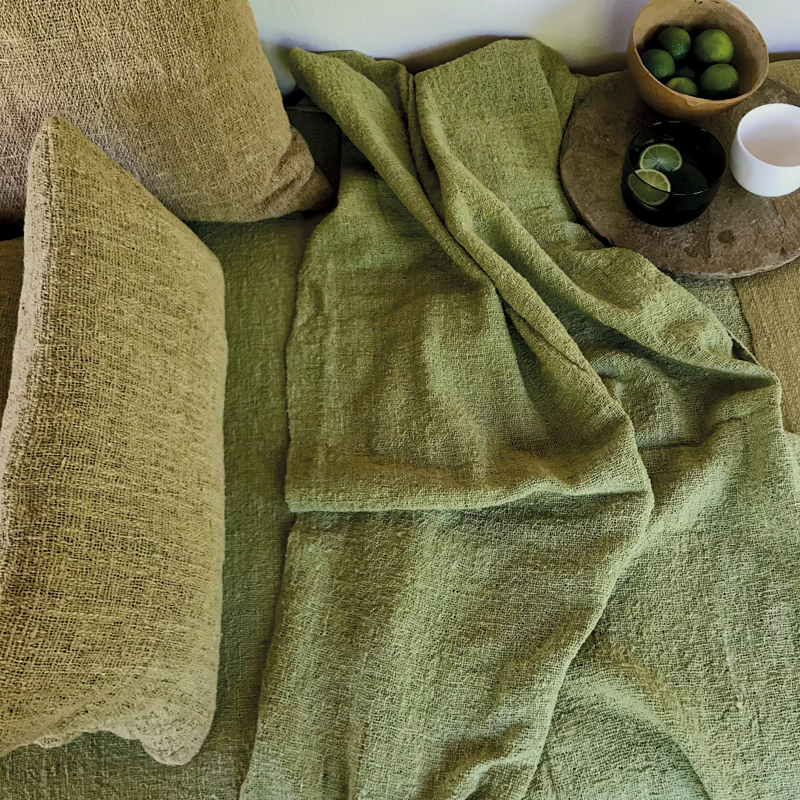 El viaje de valentina hoyos para aprender a tejer como un acto de libertad