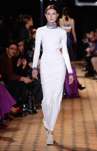 Esteban cortázar, el diseñador colombiano que triunfa en parís