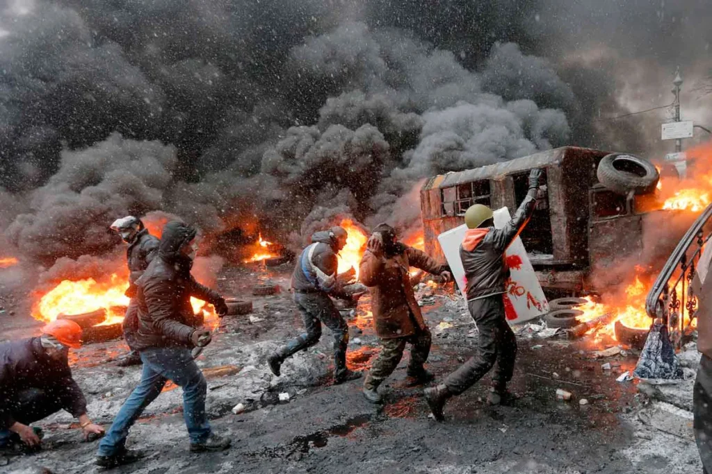 'winter on fire' de netflix y dos documentales para entender lo que pasa en ucrania