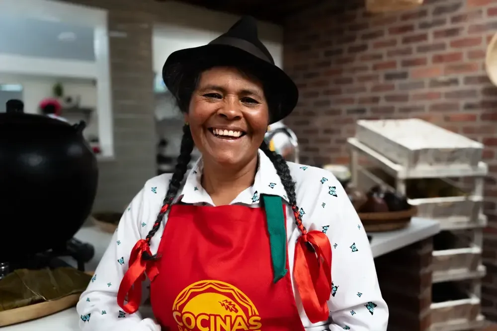 Cocinas para la paz: las recetas que devuelven memoria, identidad y esperanza en colombia
