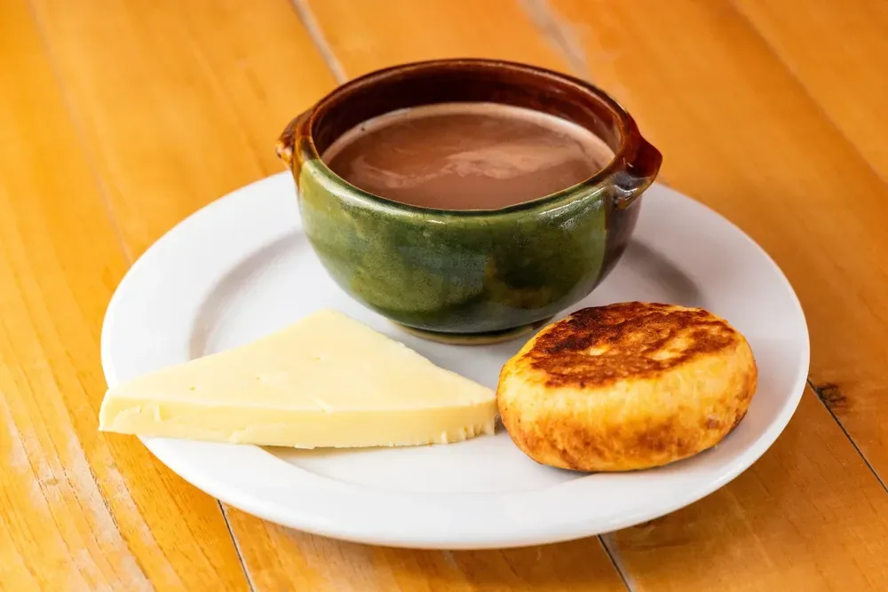 ¿estas combinaciones de comida en colombia son tan raras como parecen? ¿estas combinaciones de comida en colombia son tan raras como parecen?