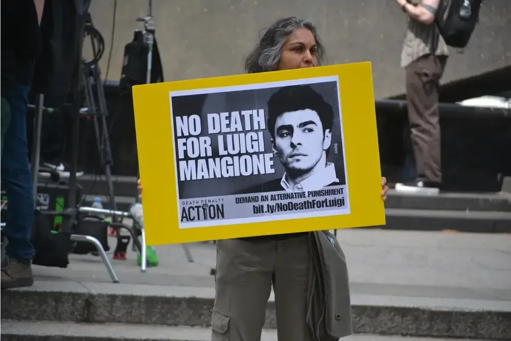 ¿el presunto asesino luigi mangione podría tener su propio biopic? Esto es lo que se sabe