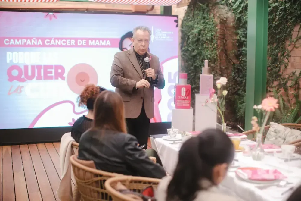10 mitos y verdades sobre el cáncer de mama 10 mitos y verdades sobre el cáncer de mama
