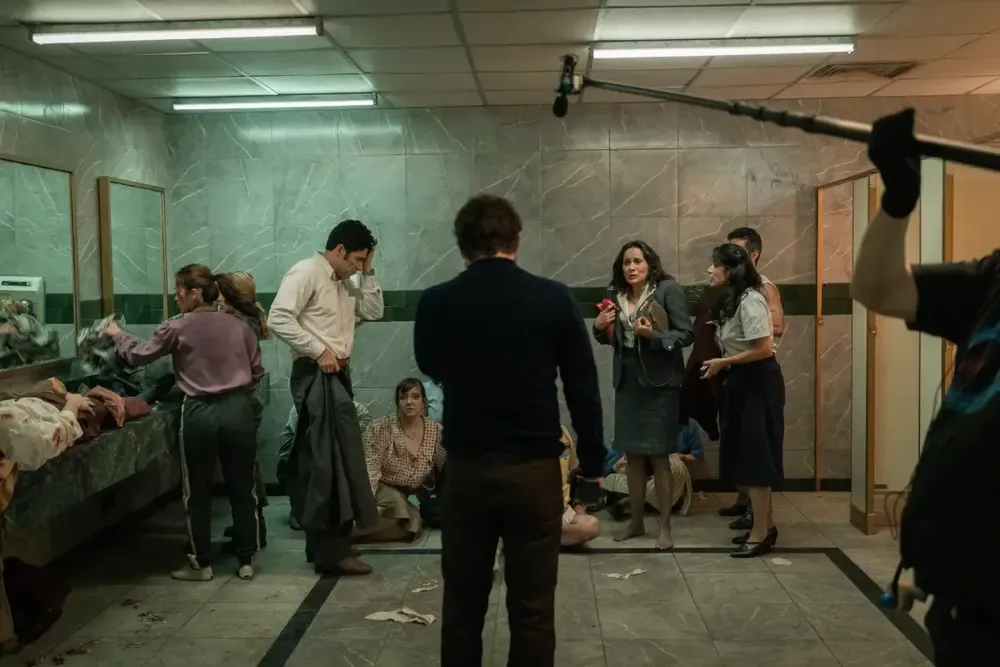 “El trauma colectivo se sana hablando”, Tomás Corredor, director de Noviembre, su ópera prima sobre el Palacio de Justicia