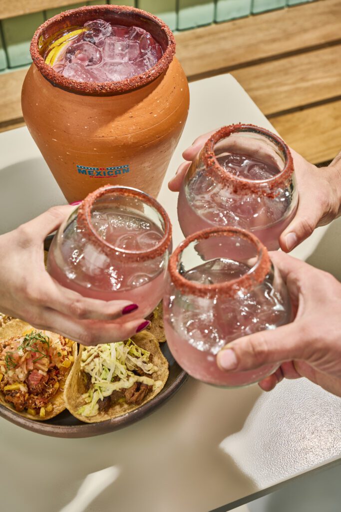 El arte de comer tacos sin límite y gritar gol al tiempo El arte de comer tacos sin límite y gritar gol al tiempo
