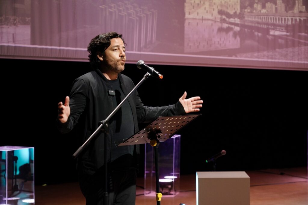 La bienal de arte y ciudad de bogotá comienza a trazar el mapa para la bog27
