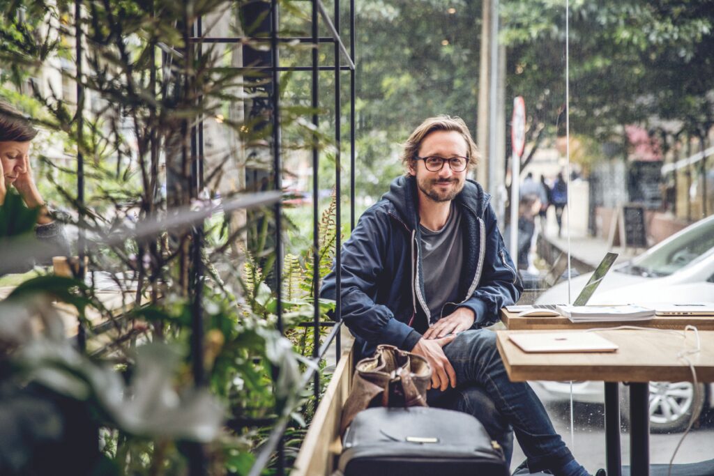Del surf al café: la ruta inesperada que cambió la vida de tyler youngblood Café