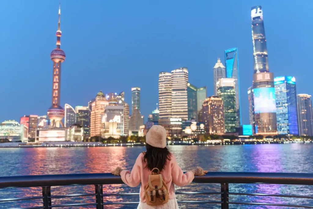 Ciudades menores de 30