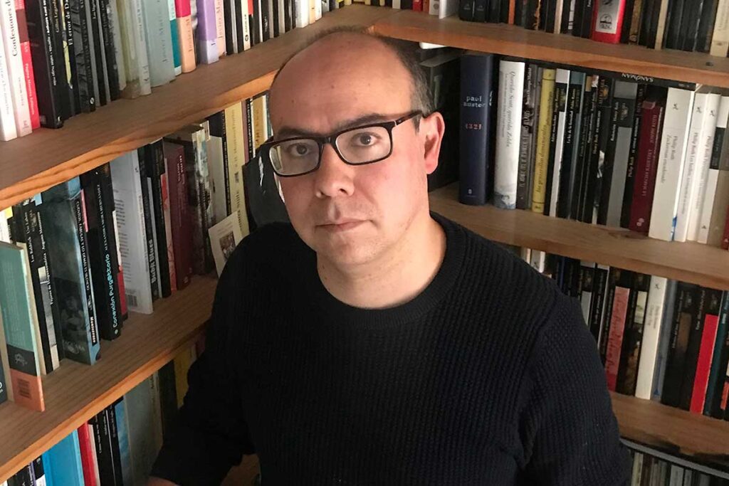 Tres libros recomendados por isabel calderón reyes para disfrutar en febrero El escritor bogotano ricardo silva romero presentó recientemente su libro mural. Foto. Cortesía penguin random house.