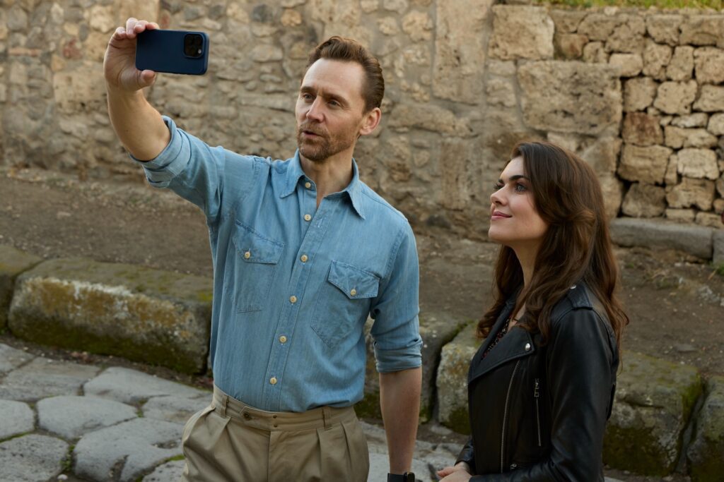 Caitie barrett: la arqueóloga que ayudó a reconstruir las últimas horas de pompeya junto a tom hiddleston