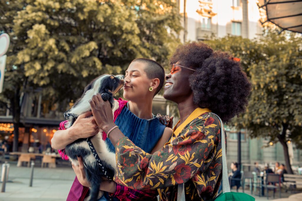 8 de cada 10 personas lgbtiq+ en colombia priorizan destinos donde predomine la inclusión