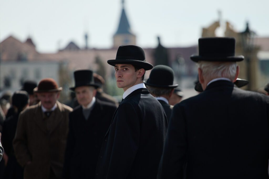 Franz, la película biográfica que redescubre al escritor kafka Franz, la película biográfica que redescubre al escritor kafka