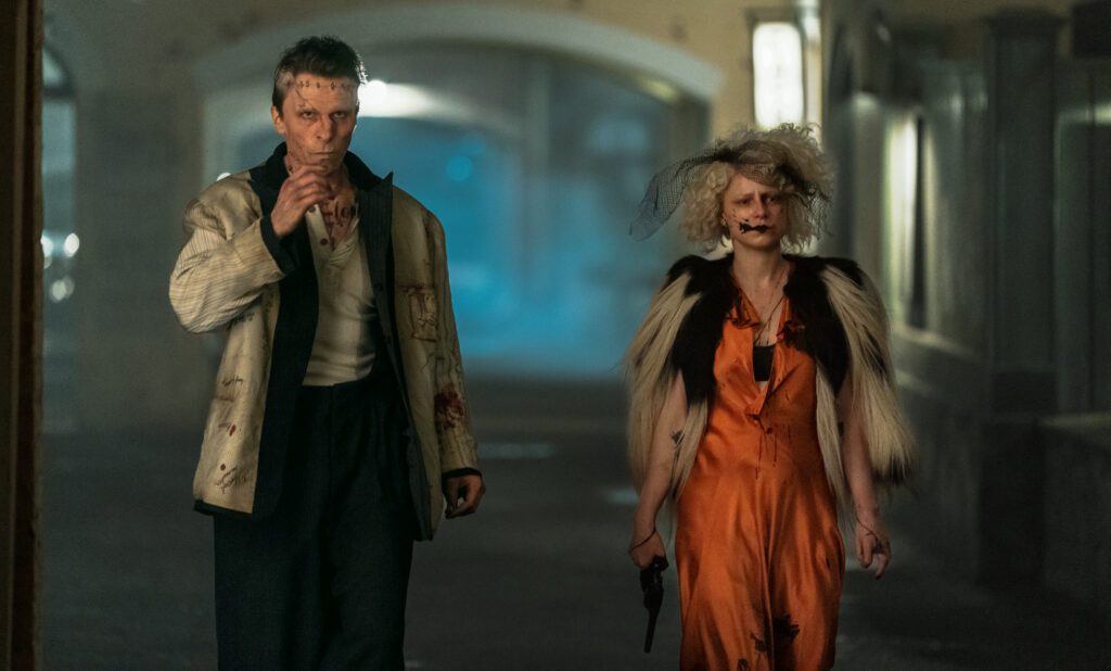 La novia toma la voz: maggie gyllenhaal revisita frankenstein en the bride! La novia toma la voz: maggie gyllenhaal revisita frankenstein en the bride!