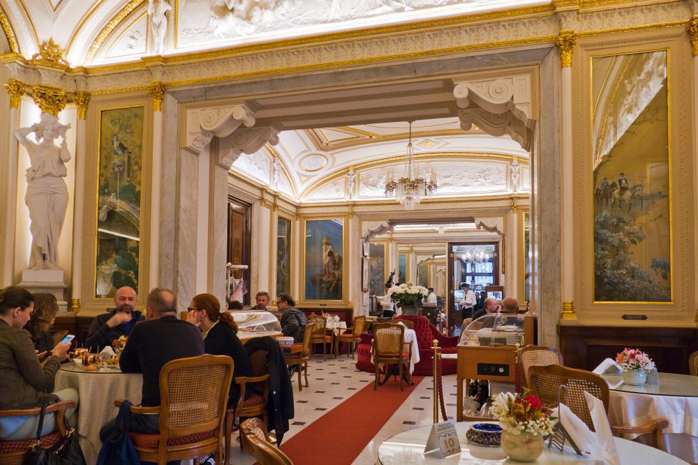Estos son algunos de los cafés más antiguos y emblemáticos del mundo Café antiguo