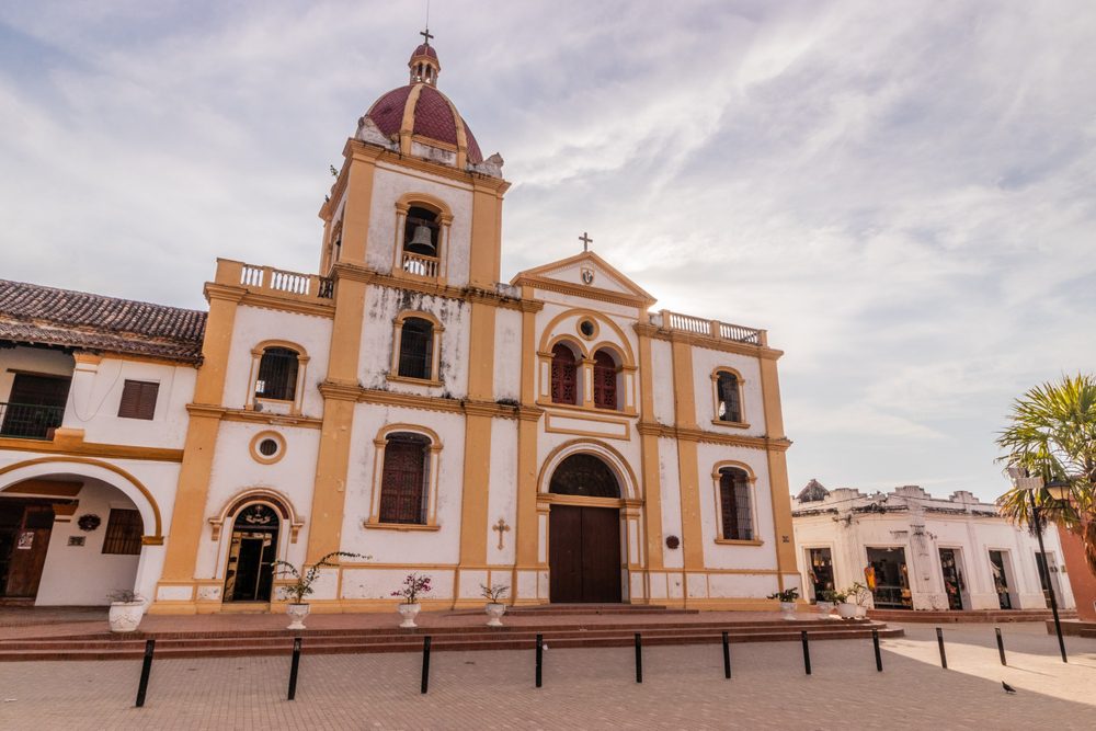 Mompox y sus 7 iglesias: guía de sus paradas imperdibles en semana santa Iglesia de la inmaculada concepción en santa cruz de mompox