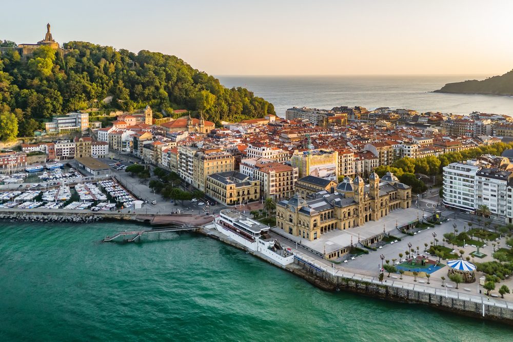 Destino romántico: 9 mejores lugares para viajar en pareja San sebastián, españa